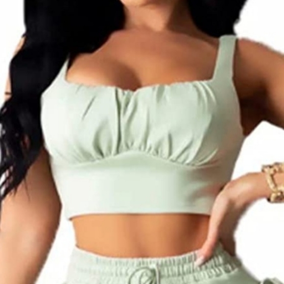 Pistachio Cropped Top Tank Rouched Bodice Romantic Lightweight NWOT XXL - Picture 2 of 6